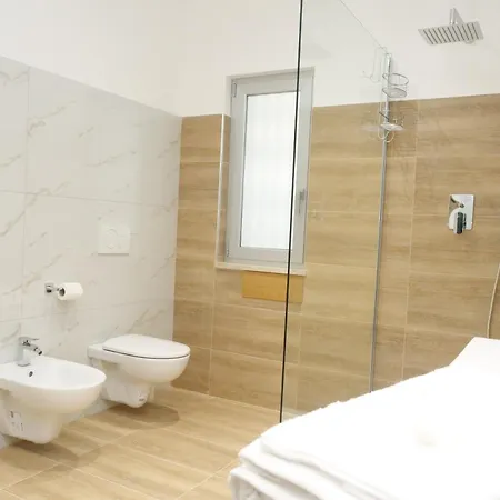 Апартаменти Cipriani Luxury *